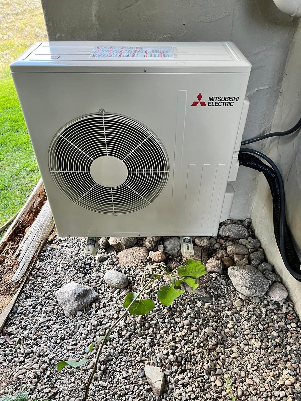 Mini split outdoor unit with a pad and line set